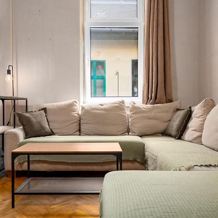 Apartment With Free Parking Budapest Ngoại thất bức ảnh